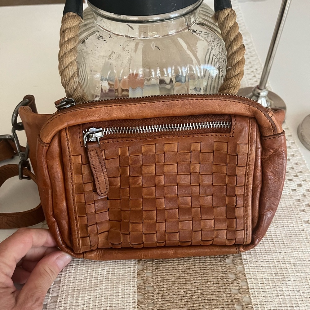 Anthro Vilenca Holland Brown Leather Woven Belt Bag